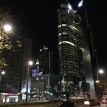 アパート 24h Check In, Aircon- Free Public Pool-fitness-sauna ワルシャワ