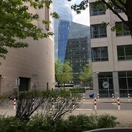 アパート 24h Check In, Aircon- Free Public Pool-fitness-sauna ワルシャワ