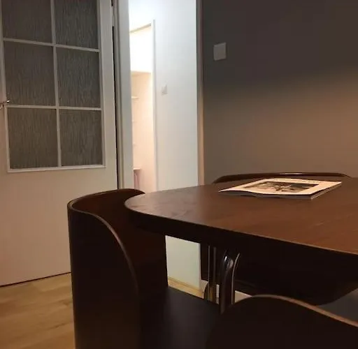 24h Check In, Aircon- Free Public Pool-fitness-sauna Apartamento