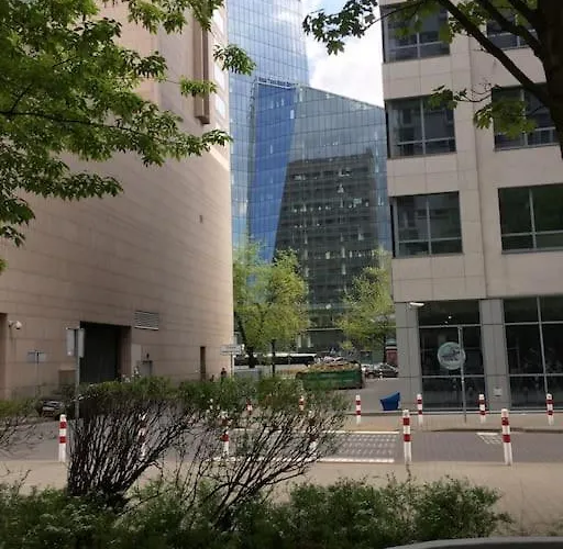 Apartamento 24h Check In, Aircon- Free Public Pool-fitness-sauna Varsovia