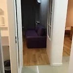 24h Check In, Aircon- Free Public Pool-fitness-sauna Varsó